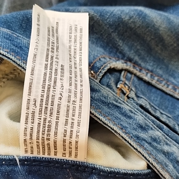 Abercrombie and Fitch mini jean skirt size 31 waist, US size 12 - Picture 5 of 7